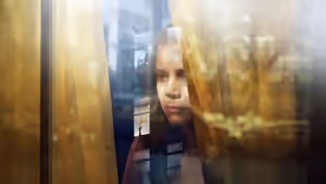 The Woman in the Window (2021) backdrop