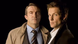 Law & Order: UK (2009) backdrop