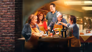 Nonnas (2025) backdrop